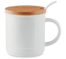 Tasse en porcelaine avec cuillère